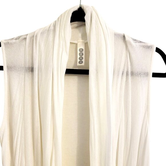 COCO | White Sleeveless Open Flow Tunic - Picture 2 of 8